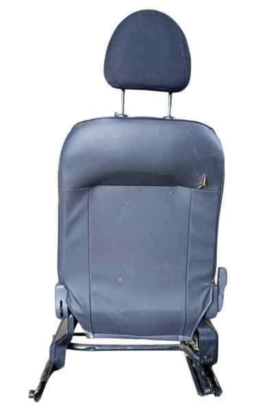 ASIENTO DELANTERO IZQUIERDO