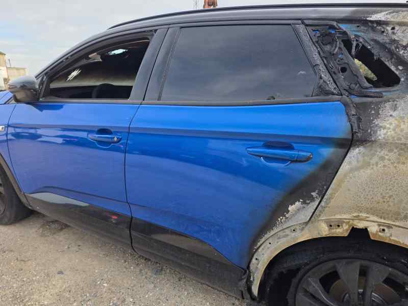 PUERTA TRASERA IZQUIERDA OPEL GRANDLAND X