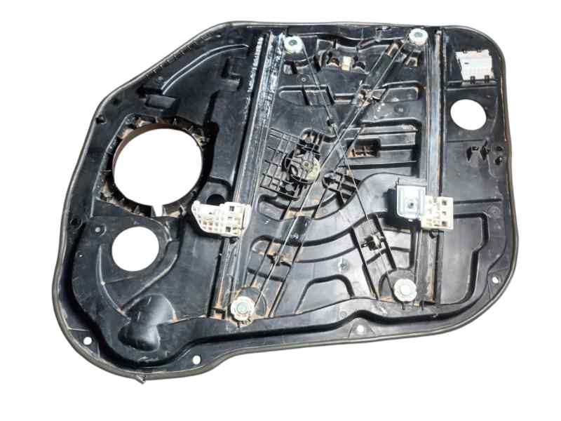 ELEVALUNAS DELANTERO IZQUIERDO