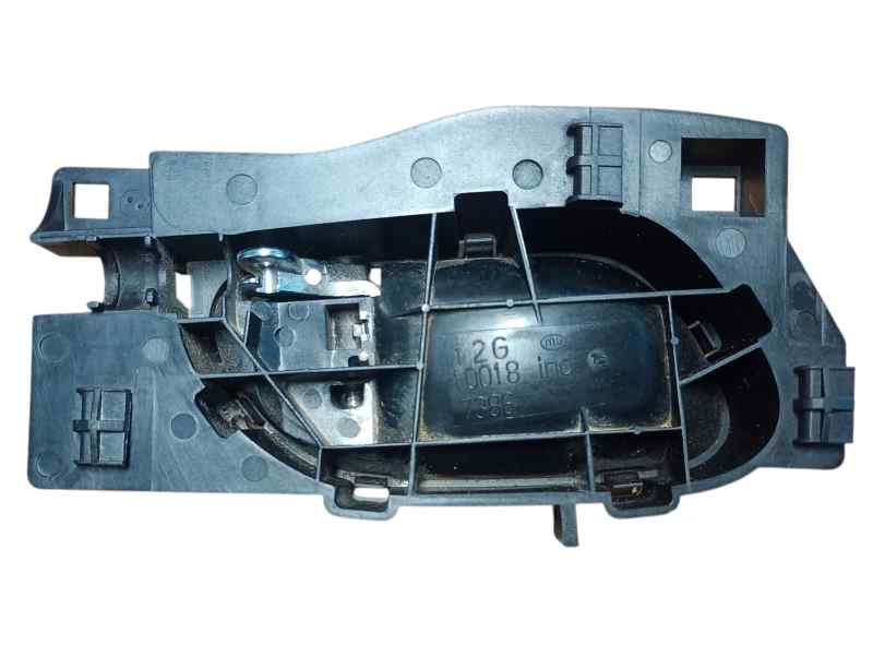 MANETA INTERIOR DELANTERA IZQUIERDA