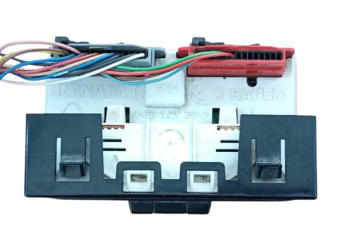 PANTALLA MULTIFUNCION RENAULT MEGANE I COUPE FASE 2 (DA..) foto 4
