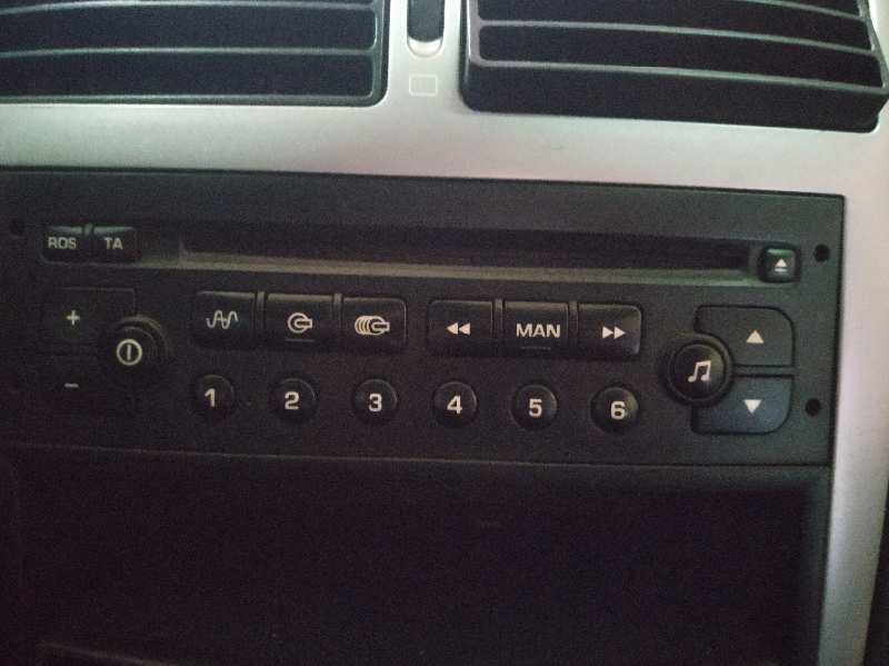 SISTEMA AUDIO  RADIO CD PEUGEOT 307 (S1) foto 2