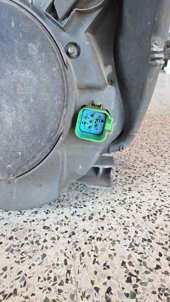 FARO DERECHO FORD FIESTA (CBK) 6S61-13W029-CD