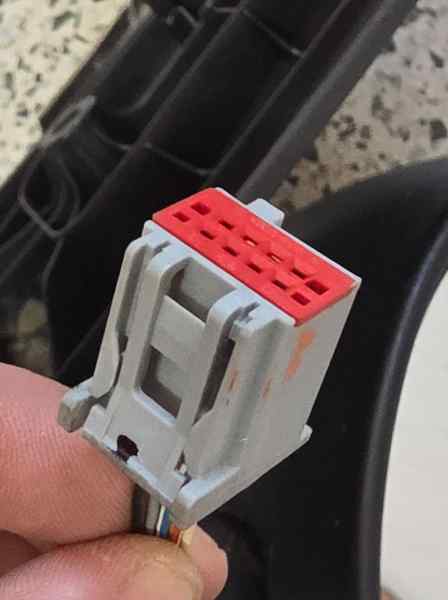 RETROVISOR DERECHO FORD FIESTA (CBK) 5 CABLES 6S61-17682-AE