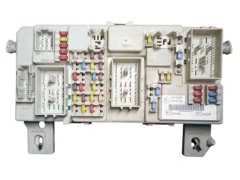 CAJA RELES FUSIBLES FORD FOCUS LIM. (CB4)
