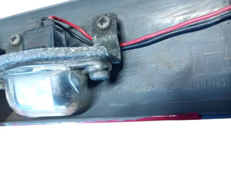 MOLDURAS TRASERAS NISSAN VANETTE CARGO (HC23)