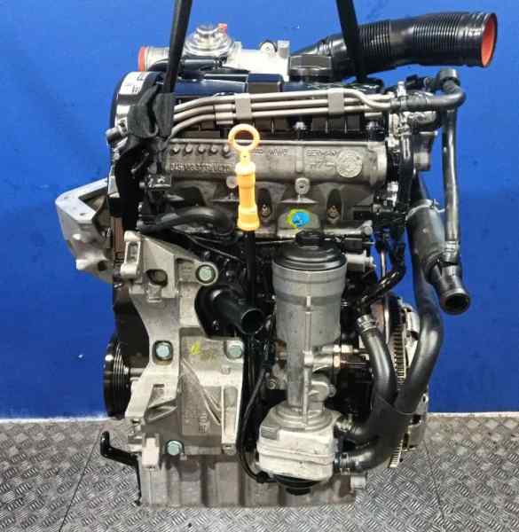 MOTOR COMPLETO VOLKSWAGEN POLO (9N3) 045 100 033 Q 045100033Q 045 100 098 CX 045 100 098 CX foto 3