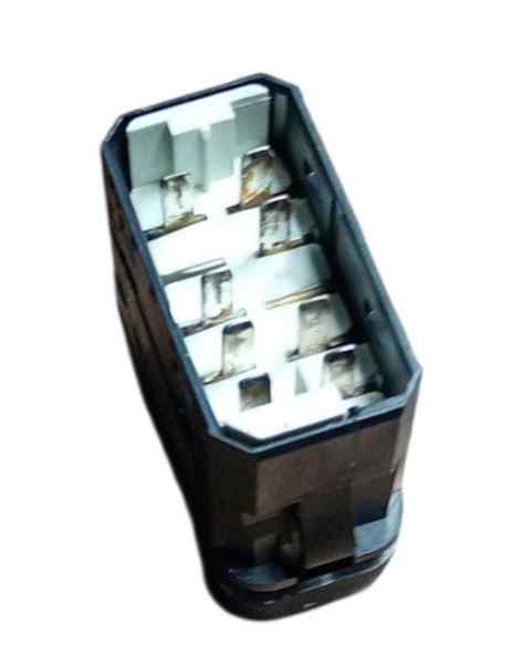 INTERRUPTOR MERCEDES CLASE V (W638)