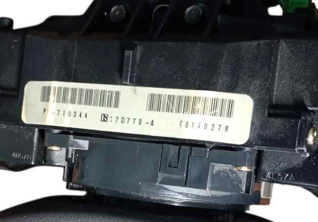 MANDO MULTIFUNCION VOLVO V50 FAMILIAR foto 4