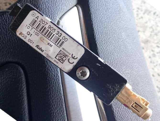ANTENA MERCEDES CLASE CLK (W207) CABRIO foto 2