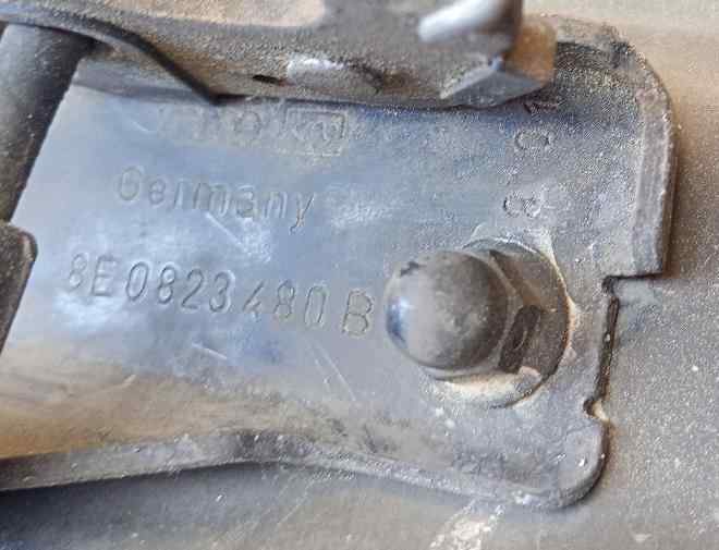 8E0010170J CAPOT AUDI A4 AVANT (8E) 8E0823480B CERRADURA CAPOT