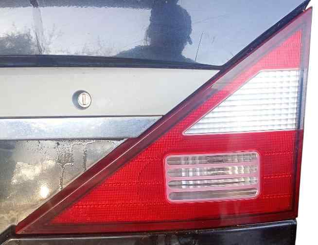 8360221203 PILOTO TRASERO DERECHO SSANGYONG RODIUS INTERIOR - SOLO PILOTO
