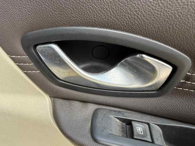 MANETA INTERIOR TRASERA DERECHA RENAULT GRAND SCENIC III