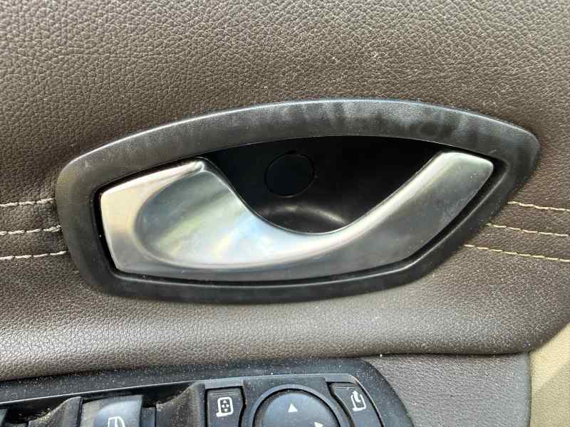 MANETA INTERIOR DELANTERA IZQUIERDA RENAULT GRAND SCENIC III