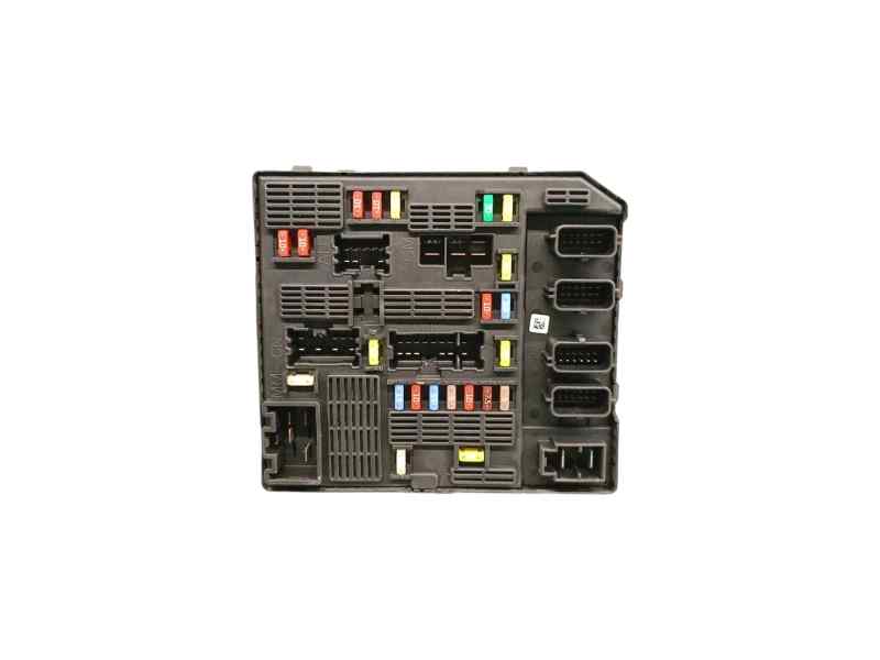 CAJA RELES FUSIBLES RENAULT GRAND SCENIC III 284B67924R