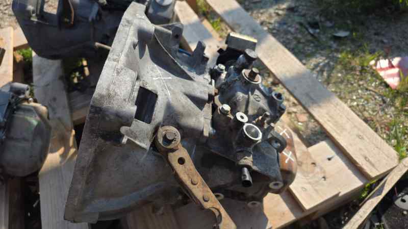 CAJA CAMBIOS FIAT PUNTO BERLINA (188)