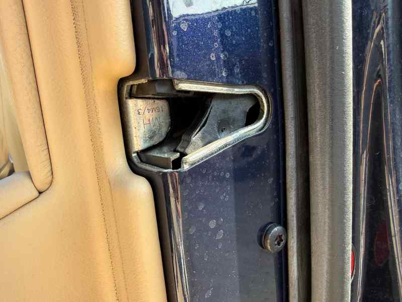 CERRADURA PUERTA DELANTERA DERECHA BMW SERIE 5 TOURING (E61)
