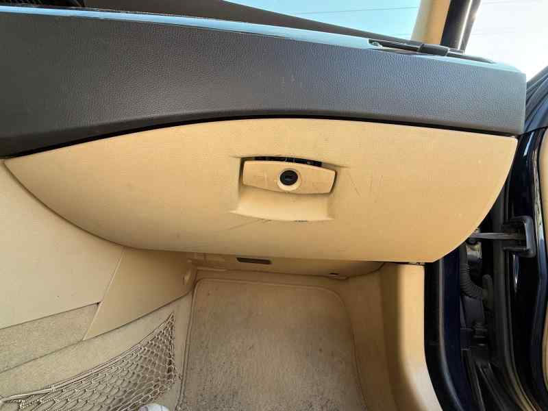 GUANTERA BMW SERIE 5 TOURING (E61) 51168027635