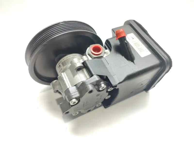 BOMBA DIRECCION BMW SERIE 5 TOURING (E61) foto 2