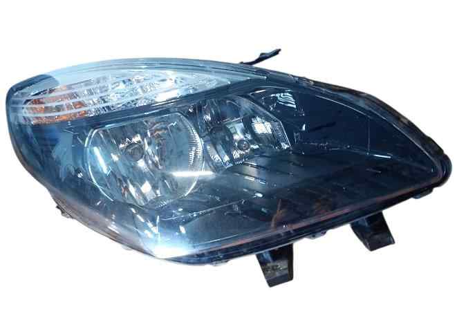 FARO DERECHO RENAULT GRAND SCENIC III PESTAÑA ROTA Y AGUJERO foto 4
