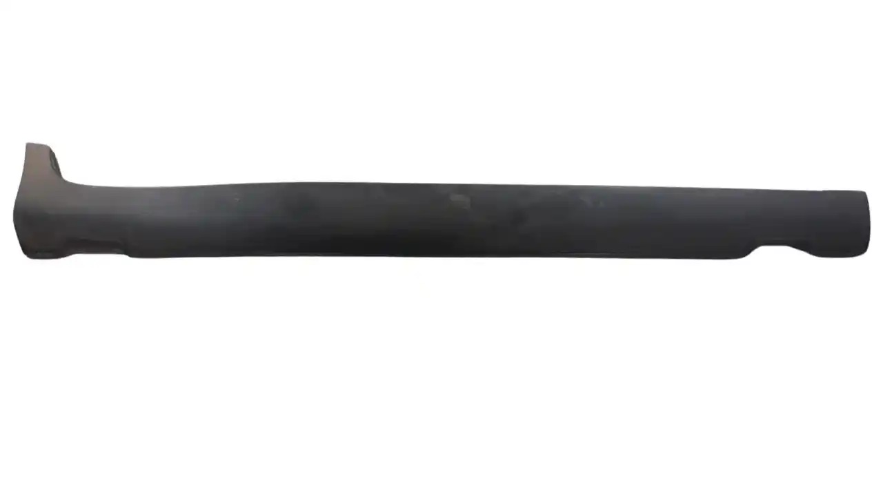 87752H8400 FALDON LATERAL KIA STONIC ( YB) derecho