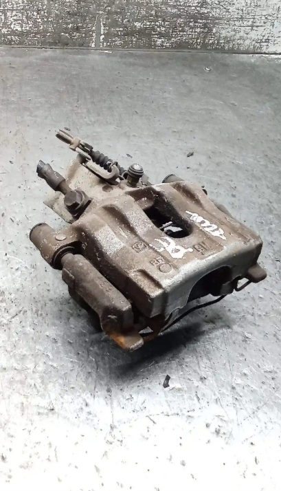 PINZA FRENO TRASERA DERECHA OPEL VECTRA C BERLINA