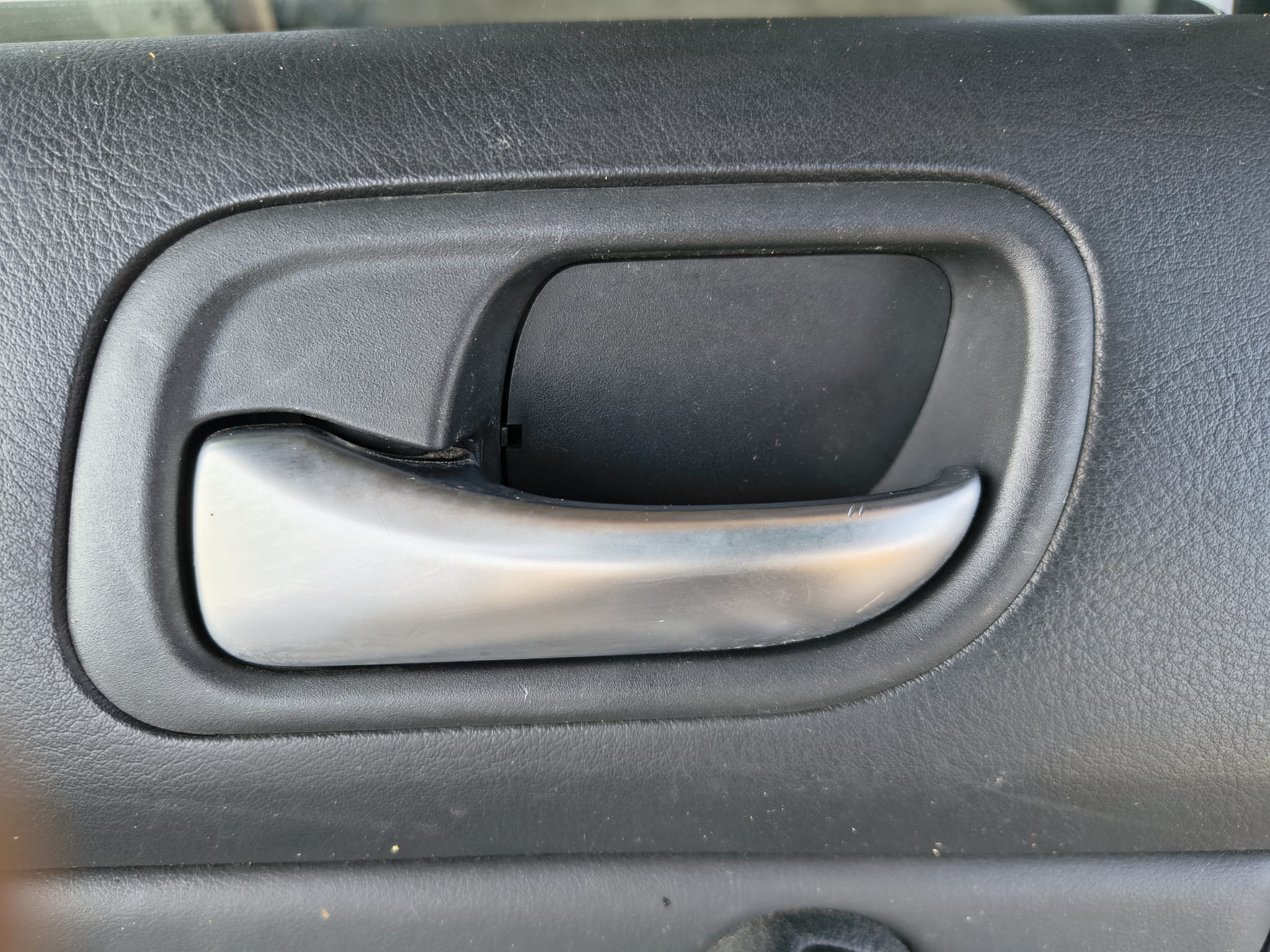 MANETA INTERIOR TRASERA IZQUIERDA HONDA ACCORD BERLINA (CL/CN)