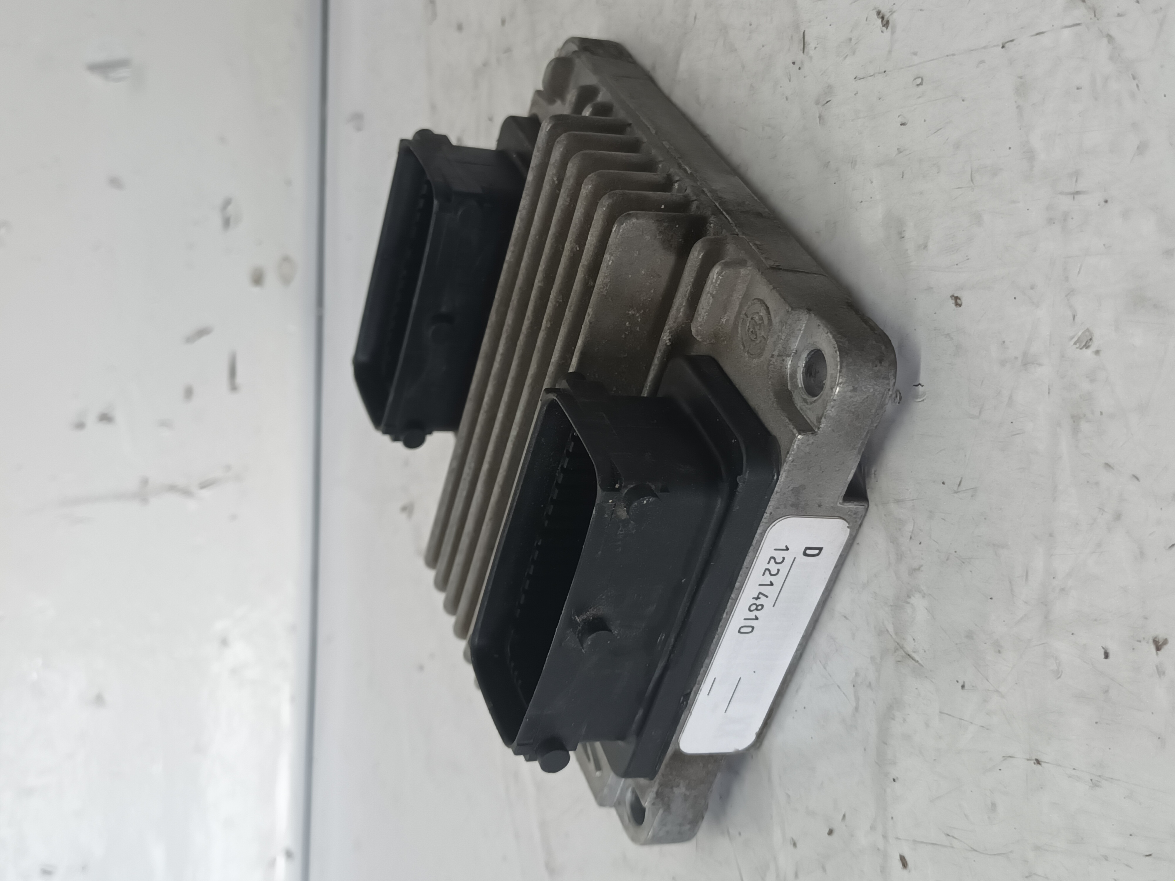 12214810 CENTRALITA MOTOR UCE OPEL MERIVA