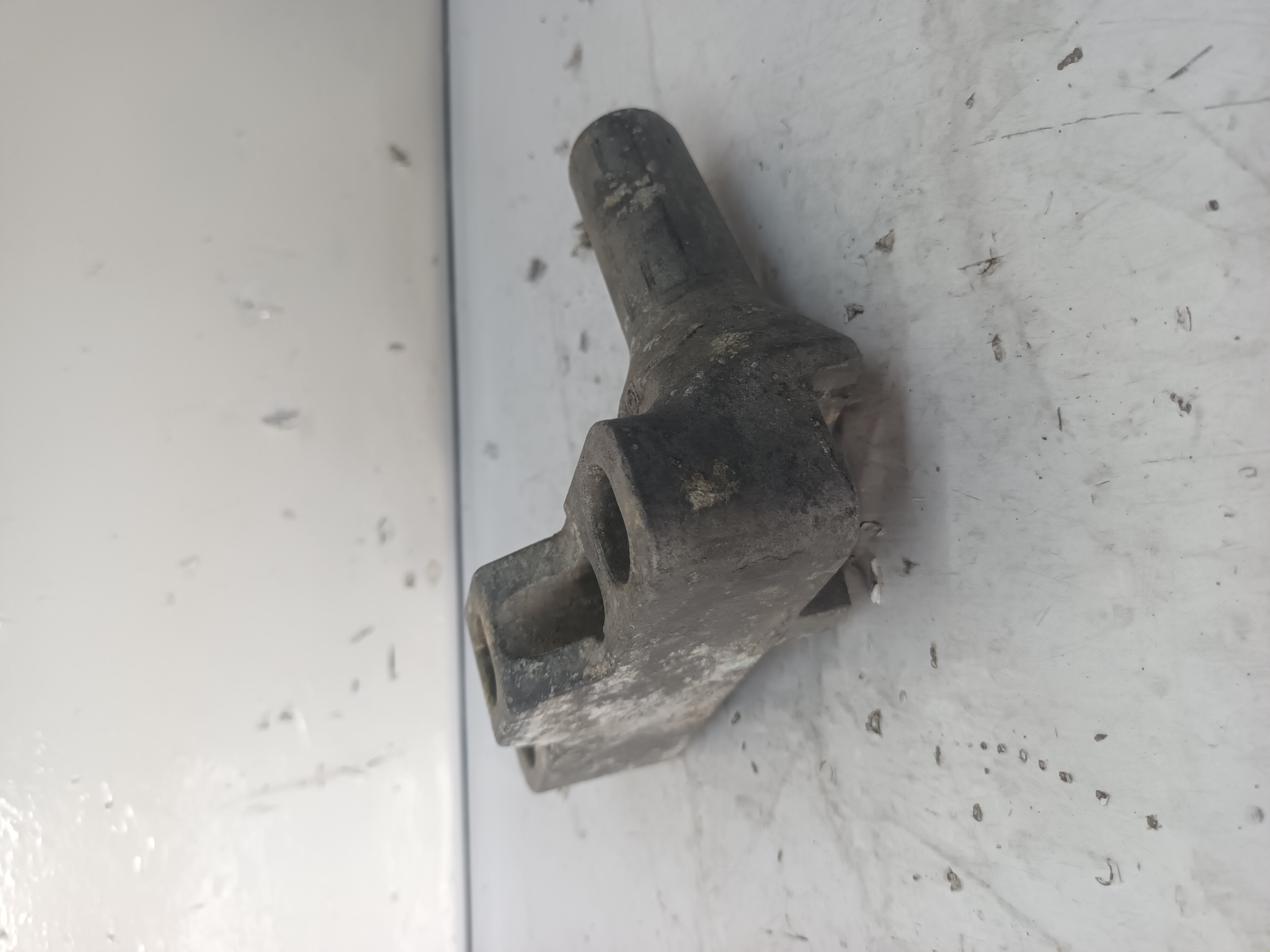SOPORTE MOTOR AUDI TT (8N3/8N9) foto 2