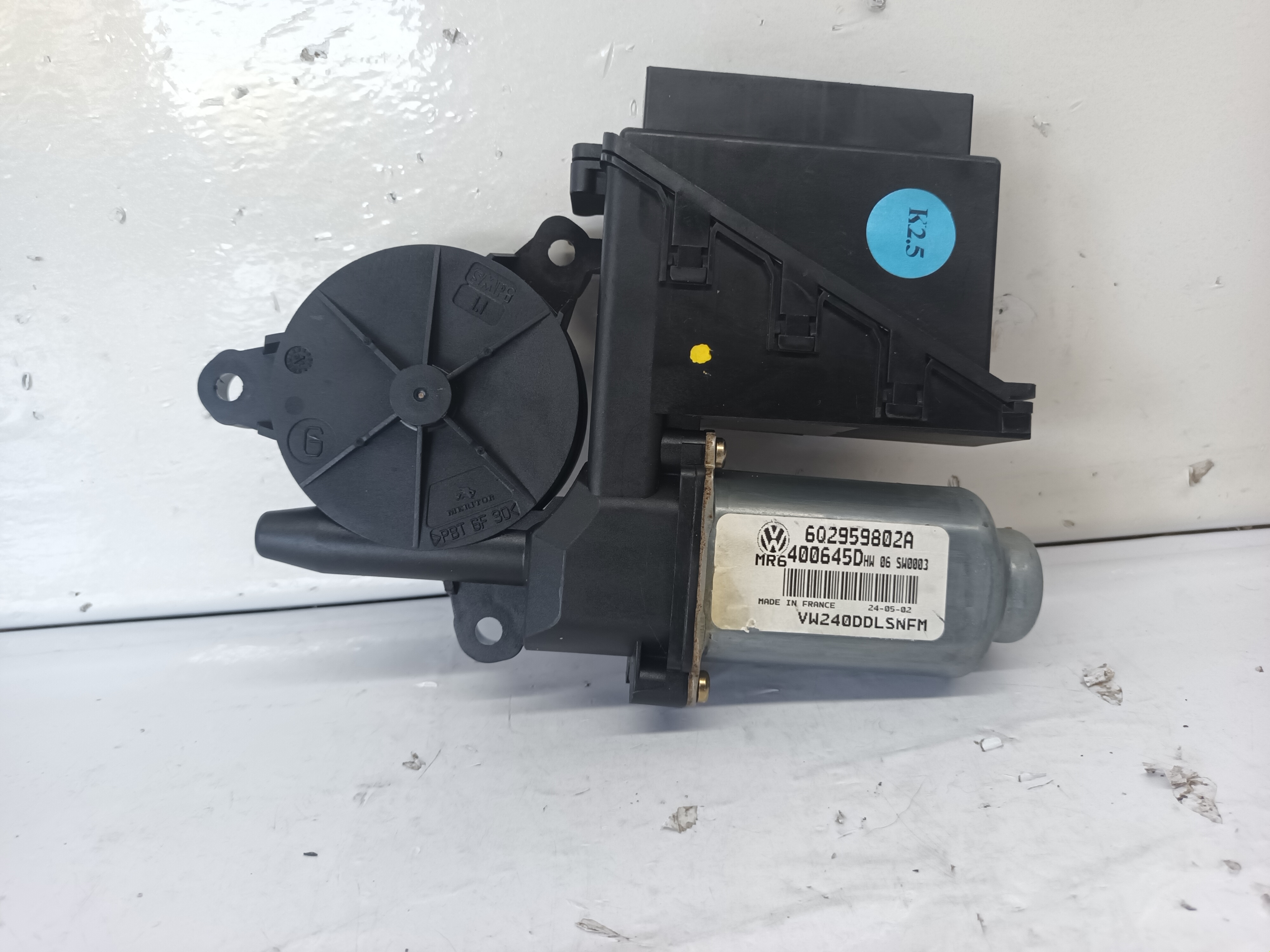 602959802A MOTOR ELEVALUNAS DELANTERO IZQUIERDO VOLKSWAGEN POLO (9N3) 6Q2959802A - 6Q2959802G