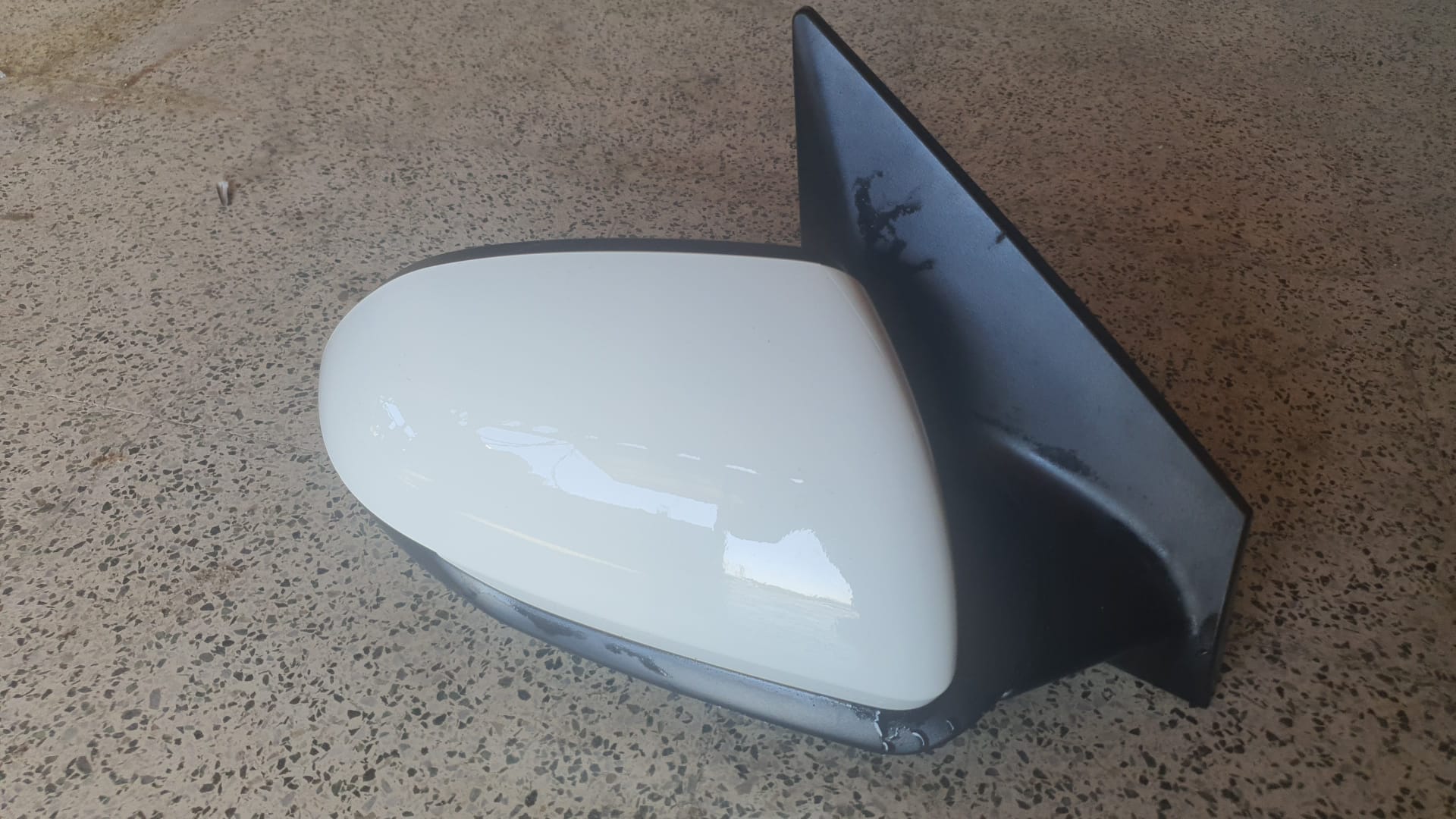 RETROVISOR DERECHO KIA RIO (YB) (2016 - ...)