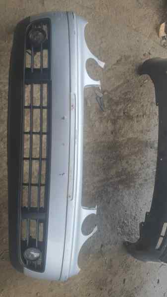 PARAGOLPES DELANTERO