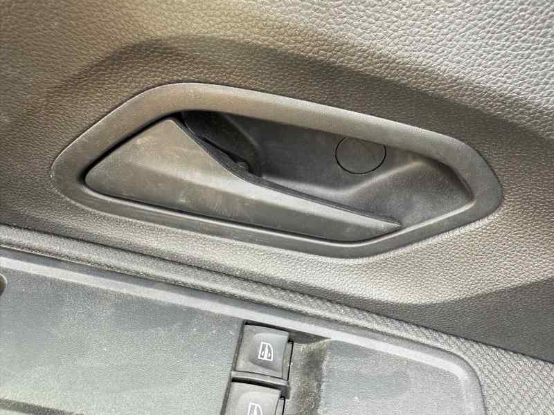 MANETA INTERIOR DELANTERA IZQUIERDA