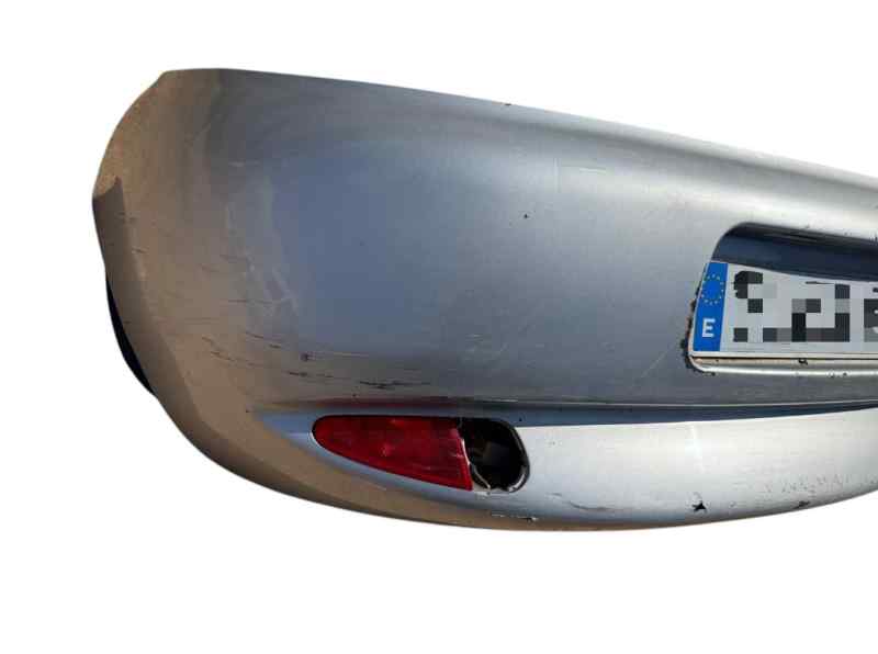 PARAGOLPES TRASERO