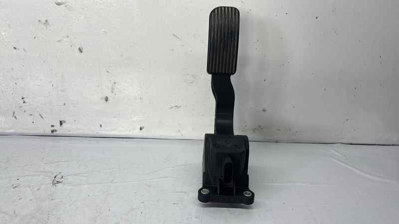 PEDAL ACELERADOR