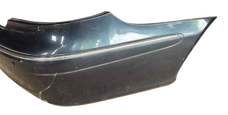 PARAGOLPES TRASERO