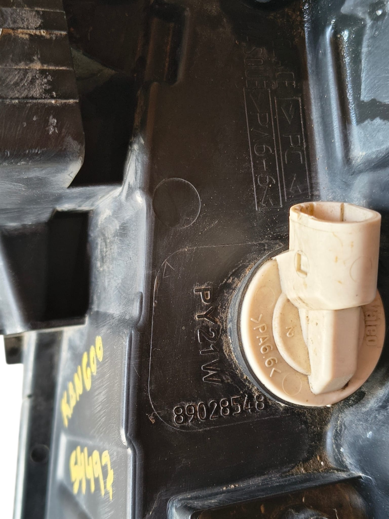 89028548 FARO DERECHO RENAULT KANGOO