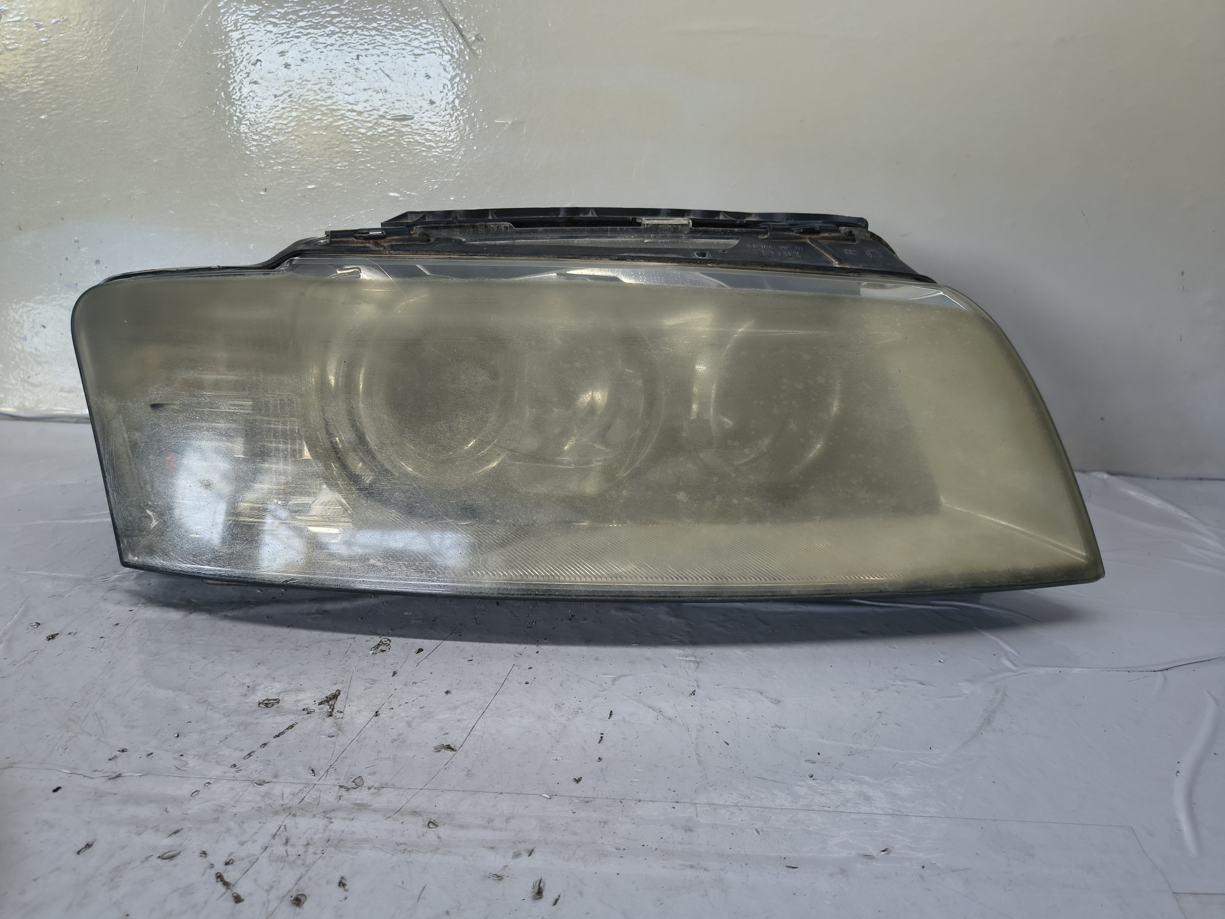 FARO IZQUIERDO AUDI A4 AVANT (8E)