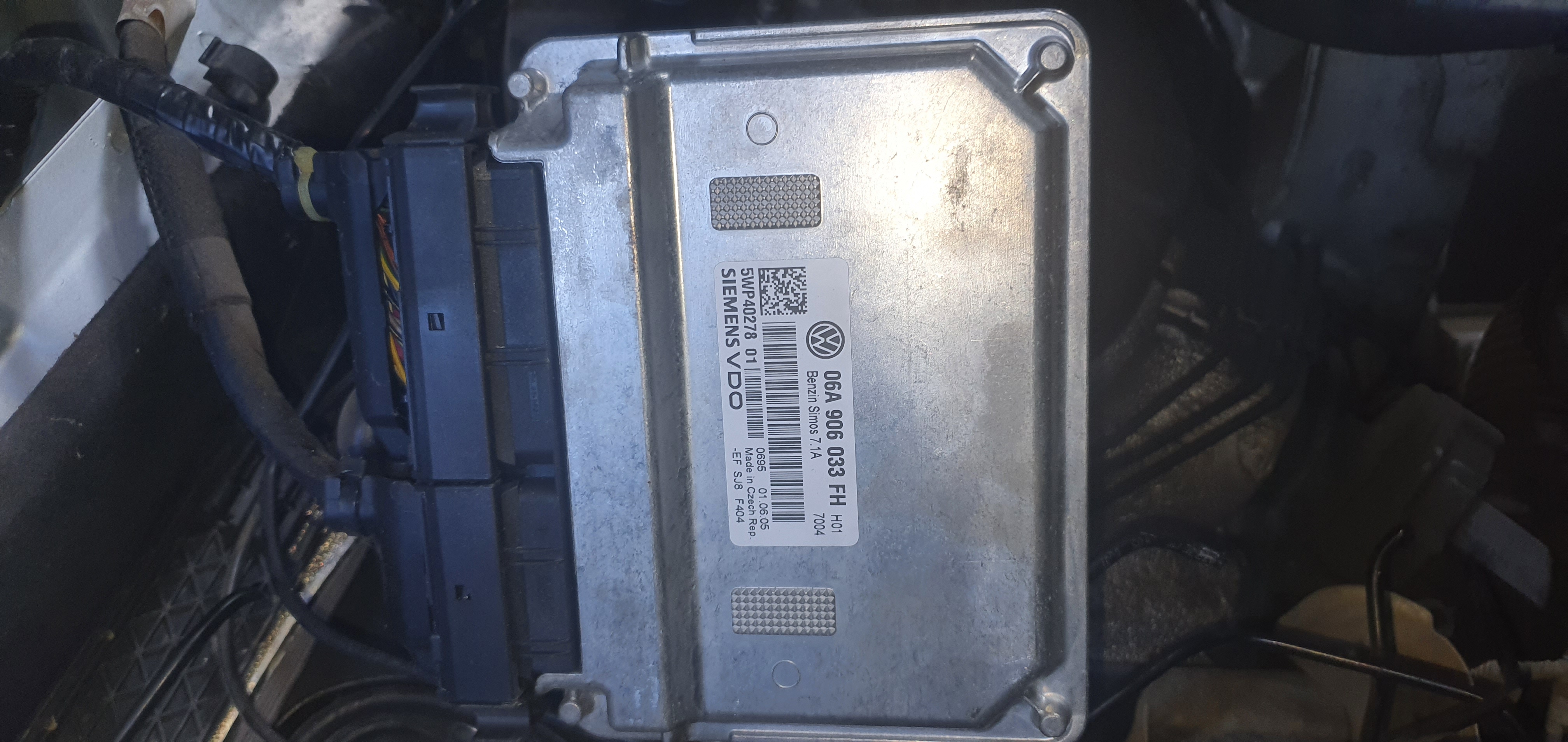 CENTRALITA MOTOR UCE SEAT TOLEDO (5P2)