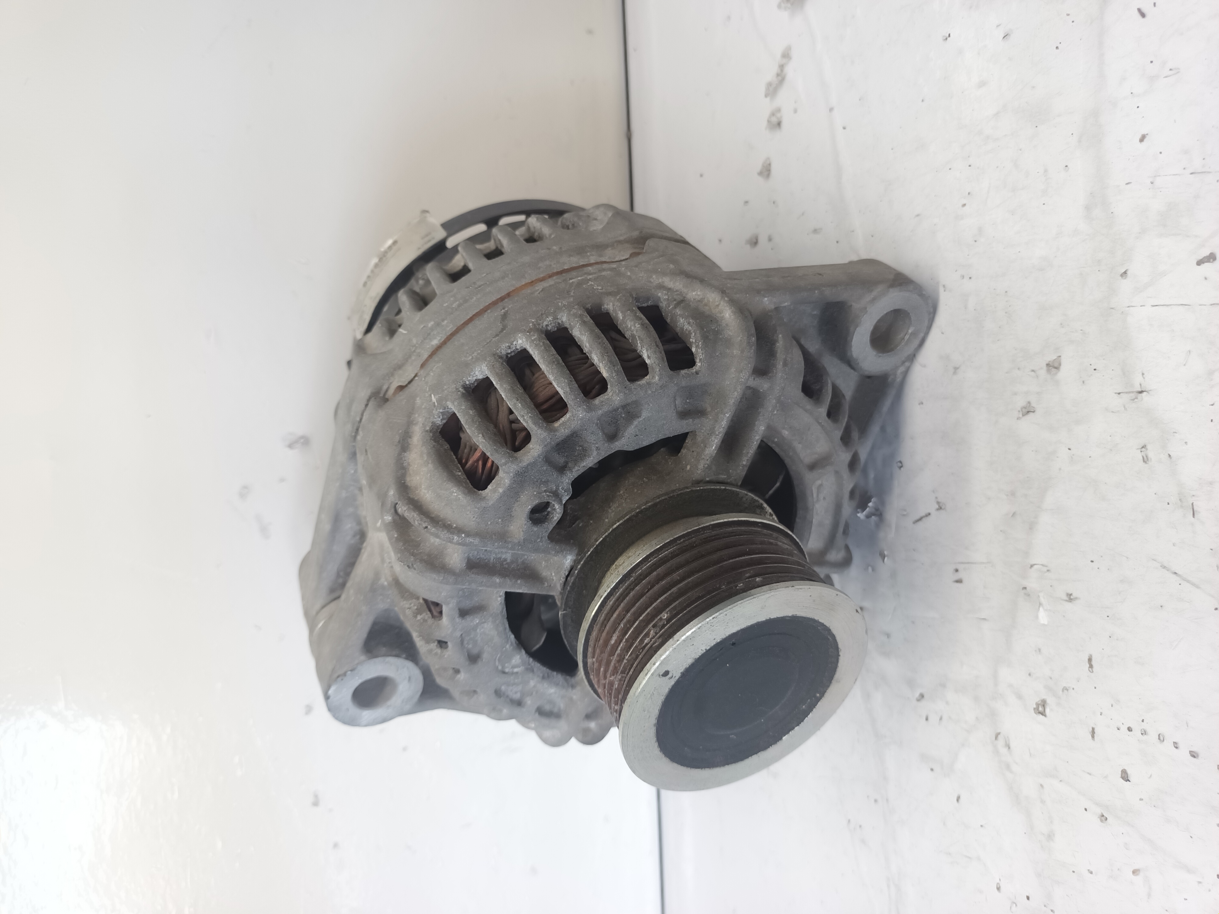 ALTERNADOR OPEL ZAFIRA B