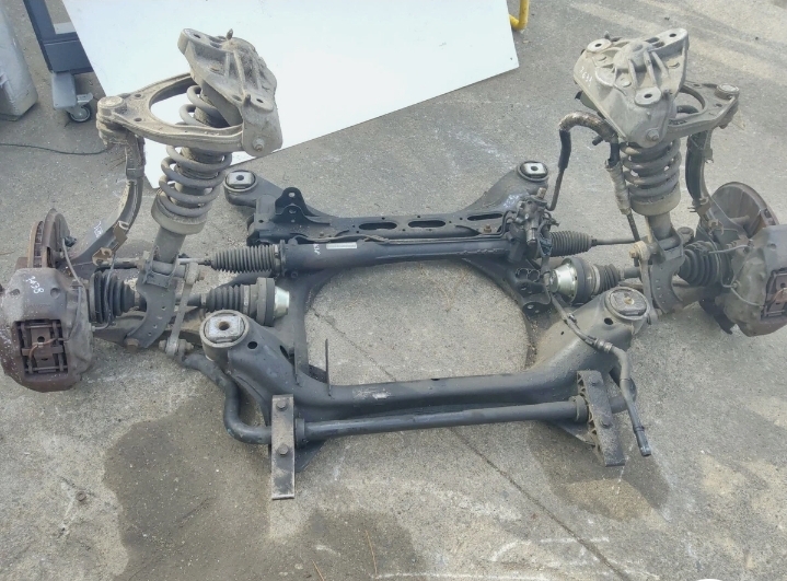 PUENTE DELANTERO